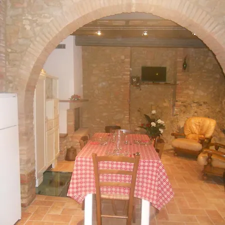 Casa Antica Apartment Chianni